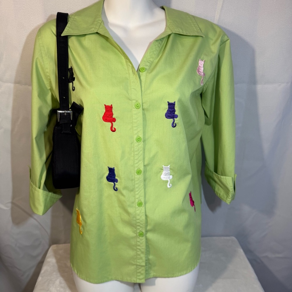 Lasolas Fun Green Embroidered Multicolored Cat Button Up Shirt Medium Y2K
